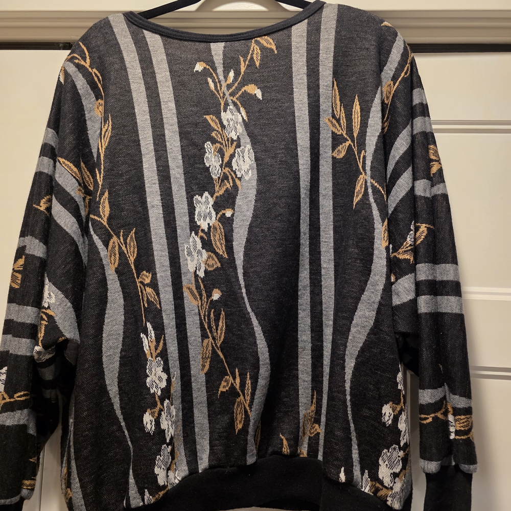 Top Notch Floral Black Metallic Batwing Sweater Sz 3X Vintage Pullover USA